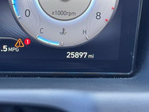 Used 2023 Hyundai Tucson SEL w/ Convenience Package FWD image 7
