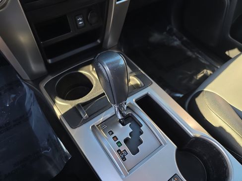 Used 2015 Toyota 4Runner SR5 Premium image 22