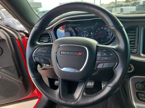 Used 2017 Dodge Challenger SXT Plus image 21