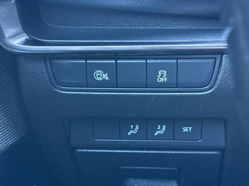 Used 2025 MAZDA MAZDA3 2.5 S Hatchback w/ Premium Pkg image 41