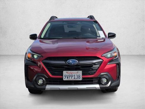 Certified 2025 Subaru Outback Limited image 2