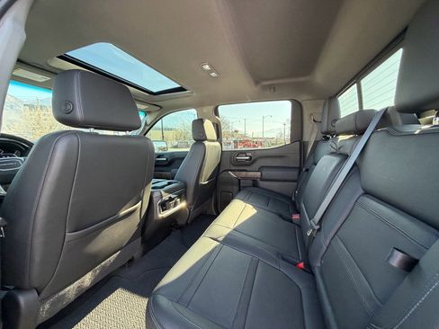 Used 2022 GMC Sierra 1500 Denali w/ Driver Alert Package II image 12