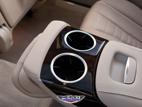 Used 2018 Mercedes-Benz S 560 4MATIC Sedan w/ Premium Package image 22