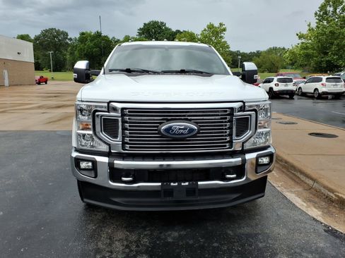 Used 2022 Ford F350 Lariat w/ Chrome Package AWD/4WD image 2