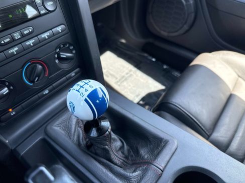 Used 2007 Ford Mustang Shelby GT500 RWD image 18