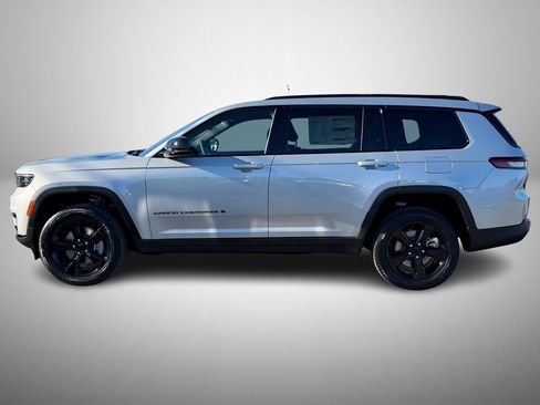 New 2025 Jeep Grand Cherokee L Limited image 6