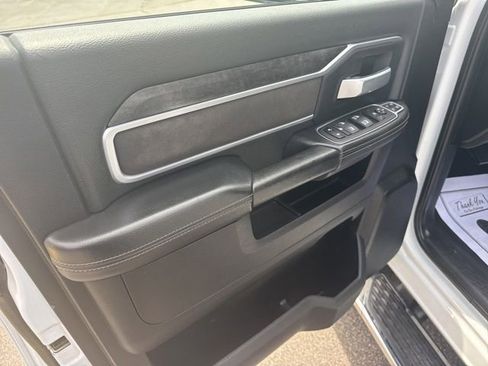 Certified 2024 RAM 3500 Big Horn AWD/4WD image 26
