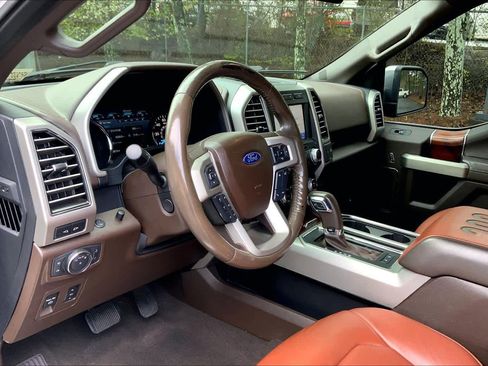 Used 2019 Ford F150 King Ranch w/ Equipment Group 601A Luxury image 17