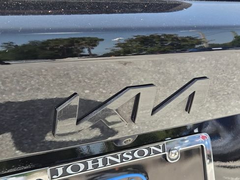 Used 2023 Kia Sorento EX w/ Panoramic Sunroof Package FWD image 15