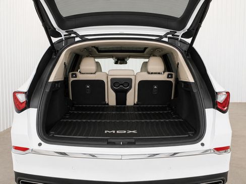 Used 2022 Acura MDX FWD w/ Technology Package image 7