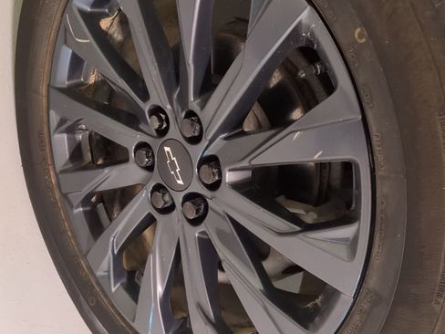 Used 2023 Chevrolet Traverse RS w/ LPO, Floor Liner Package AWD/4WD image 2