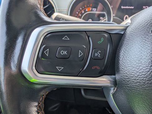 Used 2023 Jeep Wrangler Unlimited Sahara AWD/4WD image 25