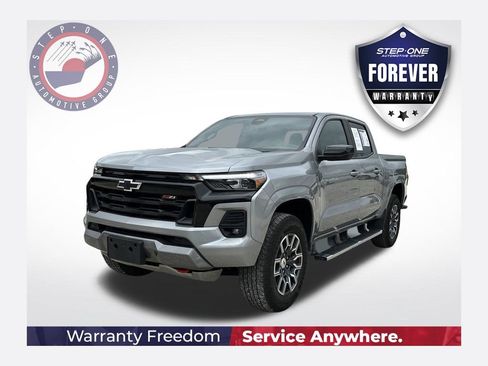 Certified 2023 Chevrolet Colorado Z71 w/ Z71 Convenience Package 2 image 1