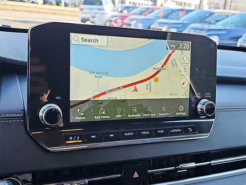 Used 2024 Mitsubishi Outlander SE image 18