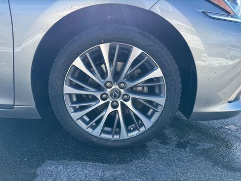 Used 2021 Lexus ES 350 w/ Premium Package image 27