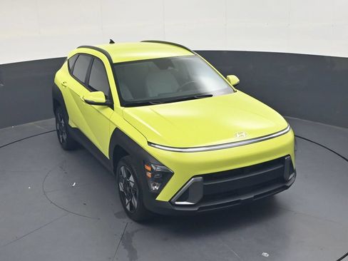 Used 2025 Hyundai Kona SEL AWD/4WD image 34