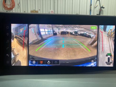 Used 2025 Nissan Murano Platinum w/ Cargo Package image 26