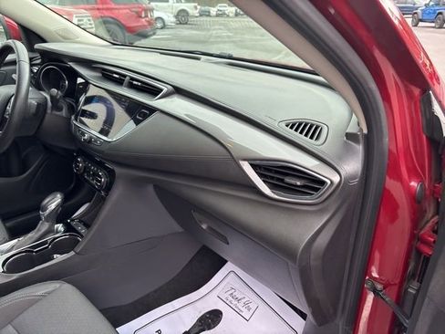 Used 2021 Buick Encore GX Select image 17