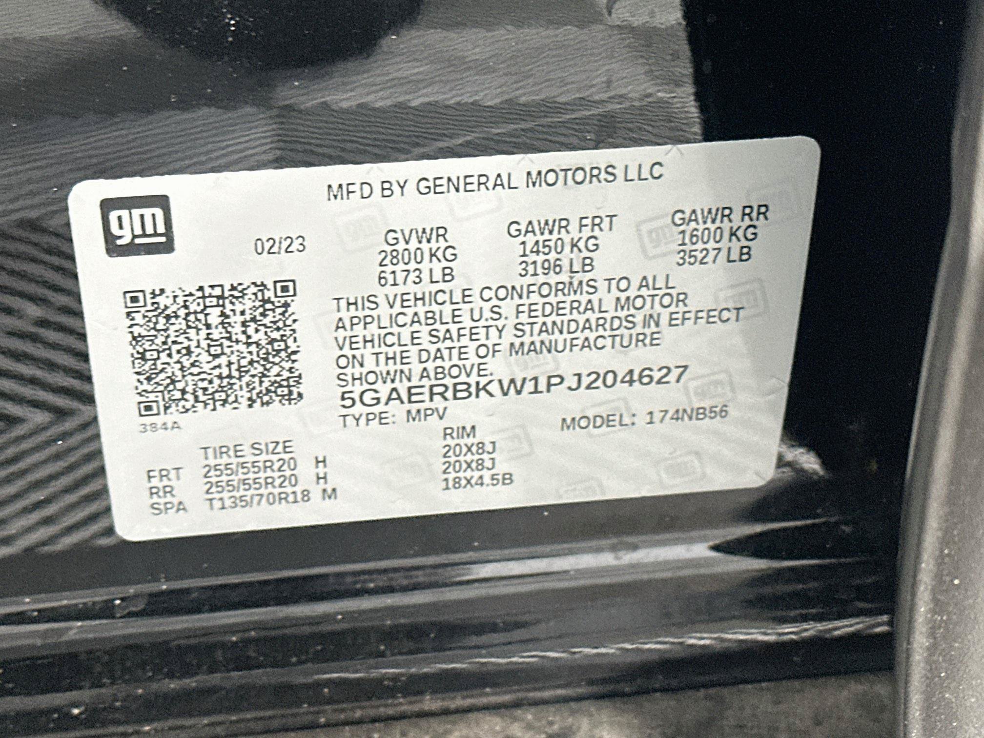 Used 2023 Buick Enclave Essence w/ Experience Buick Package FWD image 12