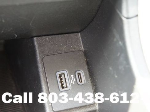 Used 2024 Ford Edge SEL AWD/4WD image 10