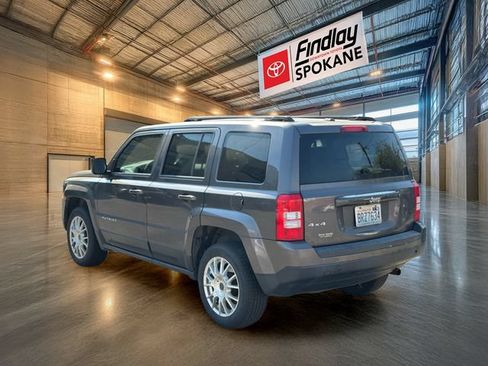 Used 2016 Jeep Patriot Sport w/ Power Value Group AWD/4WD image 6
