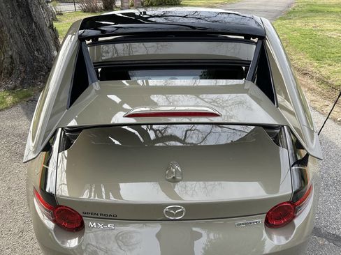 Used 2023 MAZDA MX-5 Miata Grand Touring RWD image 55