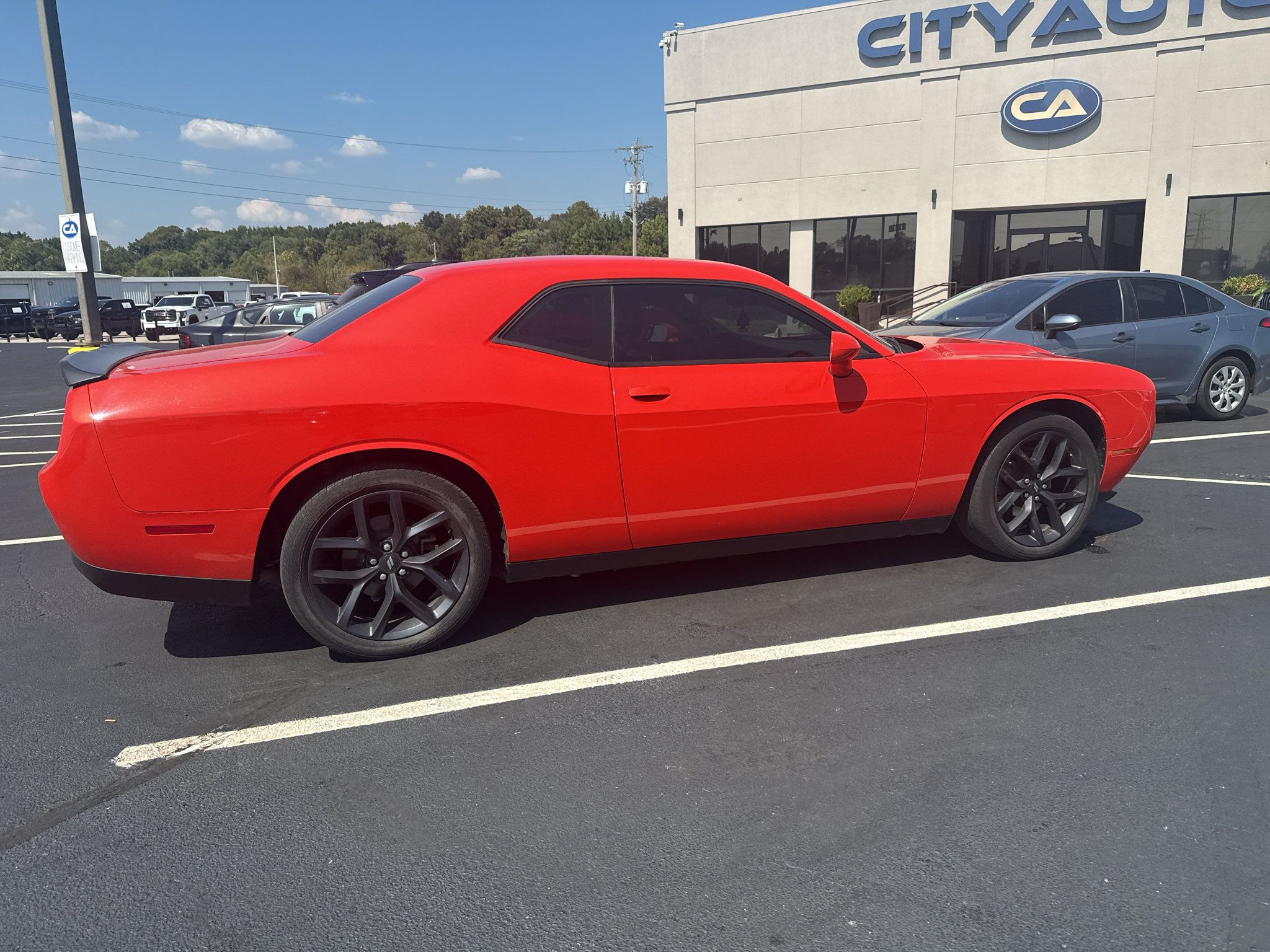 Used 2021 Dodge Challenger SXT w/ Blacktop Package RWD image 6