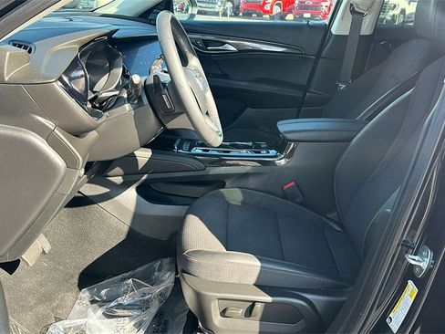 Used 2023 Buick Envision Preferred image 13