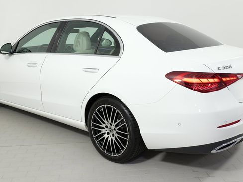 Used 2024 Mercedes-Benz C 300 4MATIC Sedan image 40