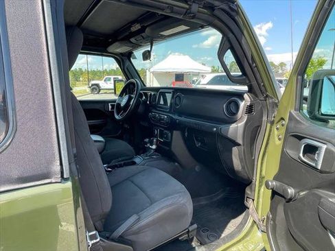 Certified 2023 Jeep Wrangler Sport AWD/4WD image 33