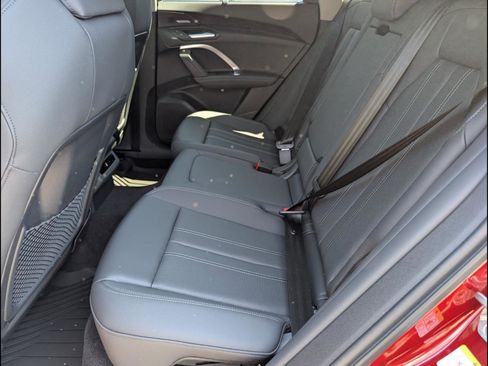 New 2026 Audi Q5 Premium Plus image 6