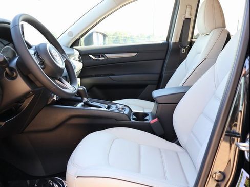 New 2025 MAZDA CX-5 AWD 2.5 S w/ Preferred Package image 24