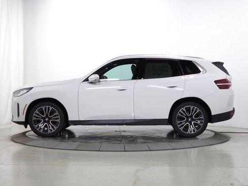 Used 2026 BMW X3 xDrive30i w/ Premium Package AWD/4WD image 4