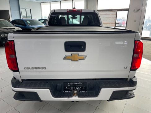Used 2017 Chevrolet Colorado LT w/ LT Convenience Package image 6