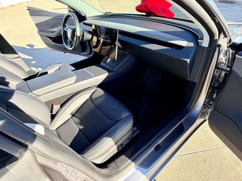Used 2025 Tesla Model 3 RWD image 46