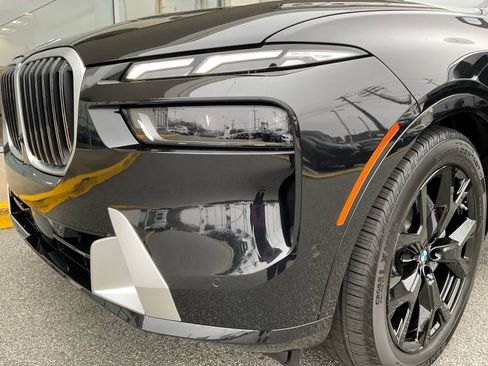 New 2026 BMW X7 xDrive40i w/ Executive Package image 26