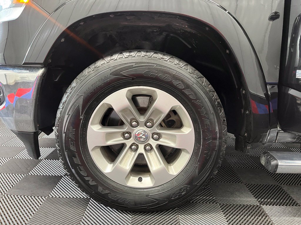 Used 2021 RAM 1500 Laramie AWD/4WD image 24
