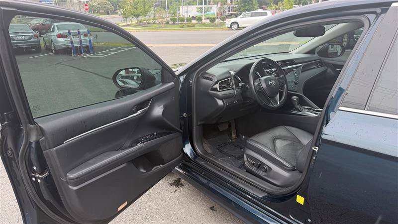 Used 2019 Toyota Camry XSE FWD image 20