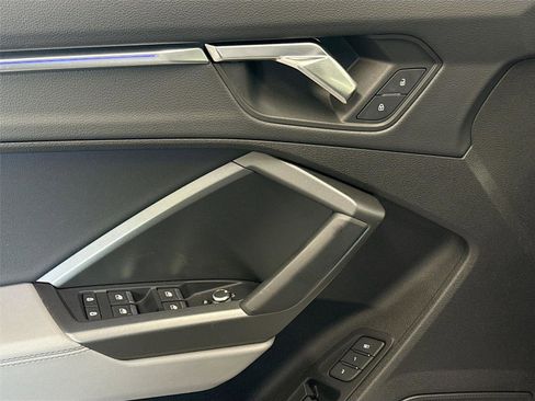 Certified 2024 Audi Q3 2.0T Premium Plus AWD/4WD image 18
