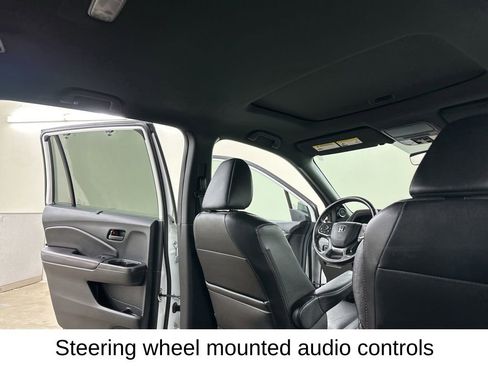 Used 2022 Honda Pilot TrailSport image 22