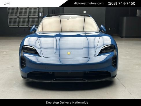 Used 2022 Porsche Taycan GTS w/ Premium Package (P6U) image 11