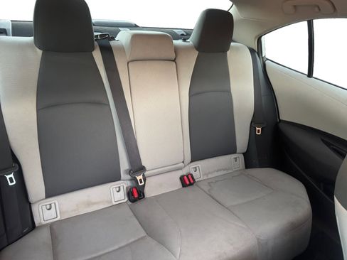 Used 2022 Toyota Corolla LE image 17