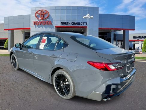 New 2026 Toyota Camry SE image 8