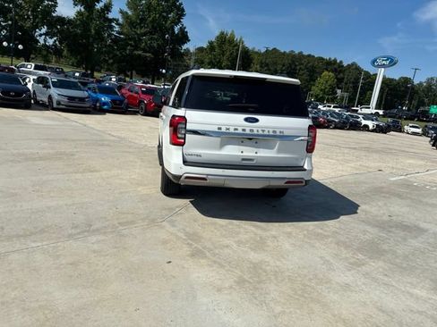Used 2024 Ford Expedition Max Limited AWD/4WD image 36
