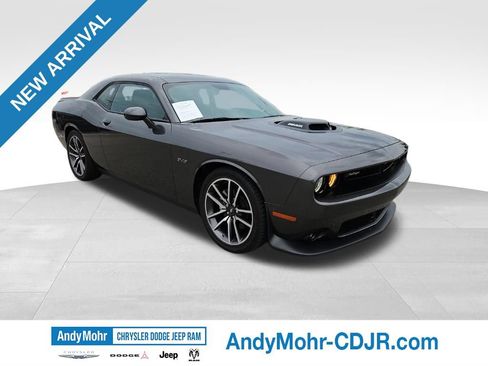 Used 2023 Dodge Challenger R/T w/ Plus Package RWD image 3