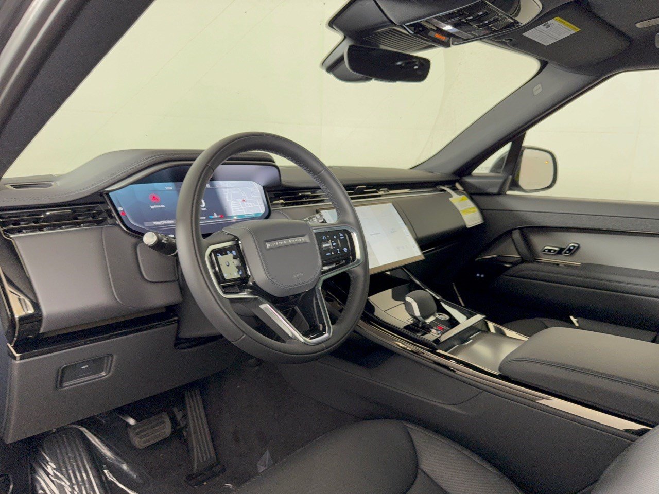 New 2027 Land Rover Range Rover Sport SE AWD/4WD image 4