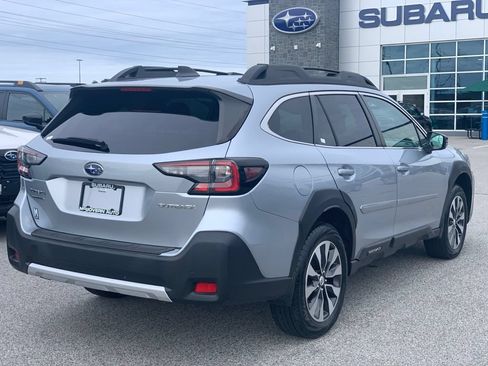 Used 2024 Subaru Outback Limited AWD/4WD image 8