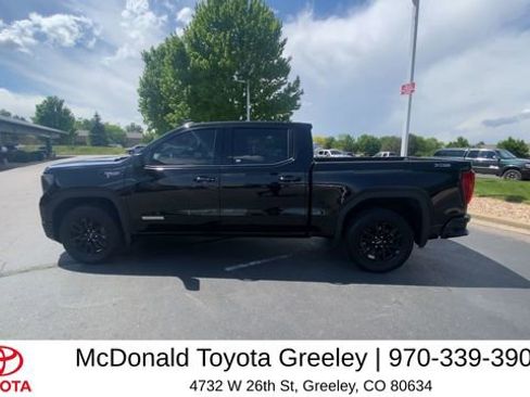 Used 2025 GMC Sierra 1500 Elevation w/ X31 Off-Road Package AWD/4WD image 4