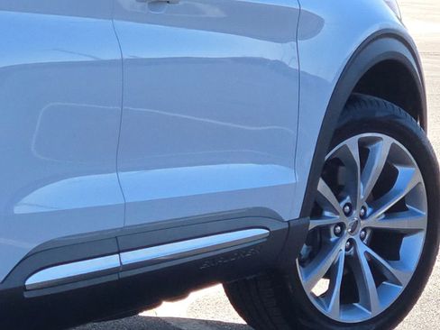 Used 2021 Ford Explorer Platinum w/ Equipment Group 601A image 16