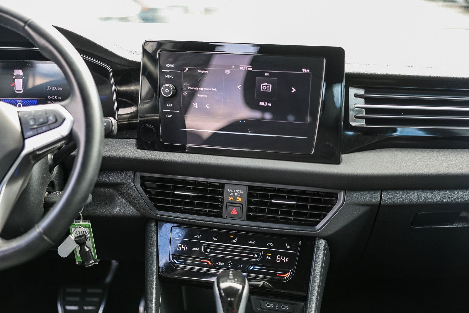 Used 2025 Volkswagen Jetta Sport FWD image 3